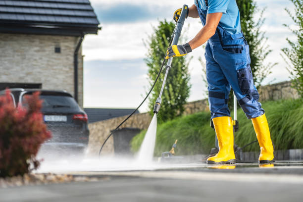 Best Restaurant Pressure Washing  in Navasota, TX